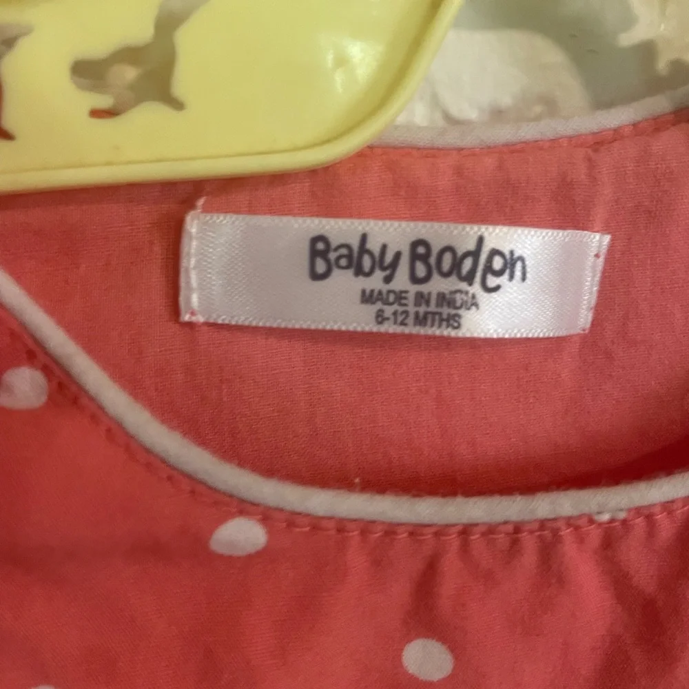Baby Boden Girls Dress (6-12 Months) - Picture 4 of 9